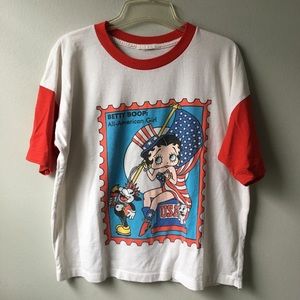 Groovy vintage Betty Boop tee